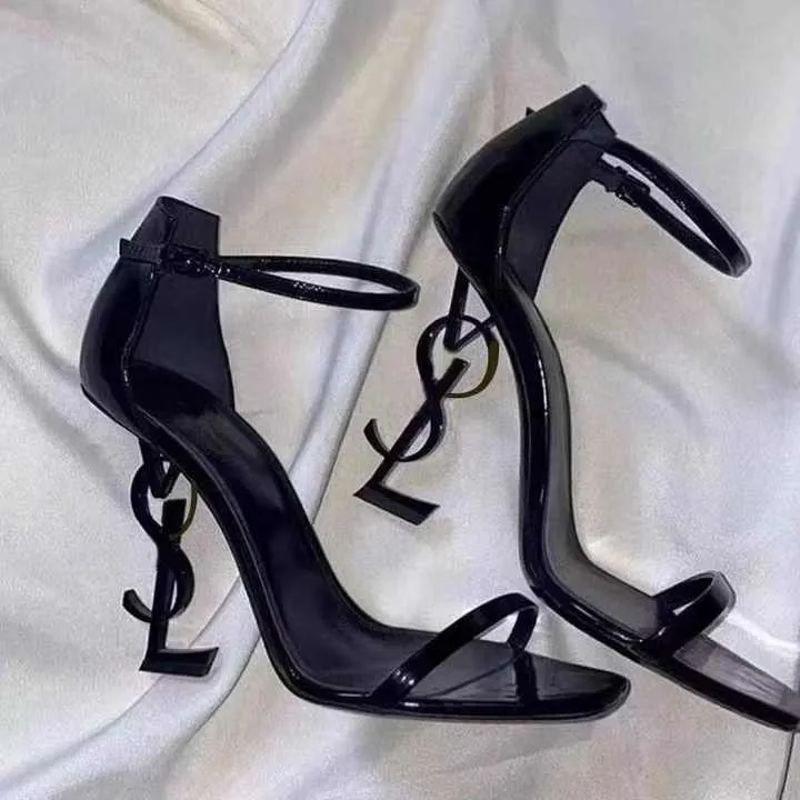 كعب نسائي عالي ماركة ستيليتو , Women's high heel stiletto brand