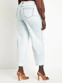 Audrey Pleated Straight Leg Jeans | Light Wash