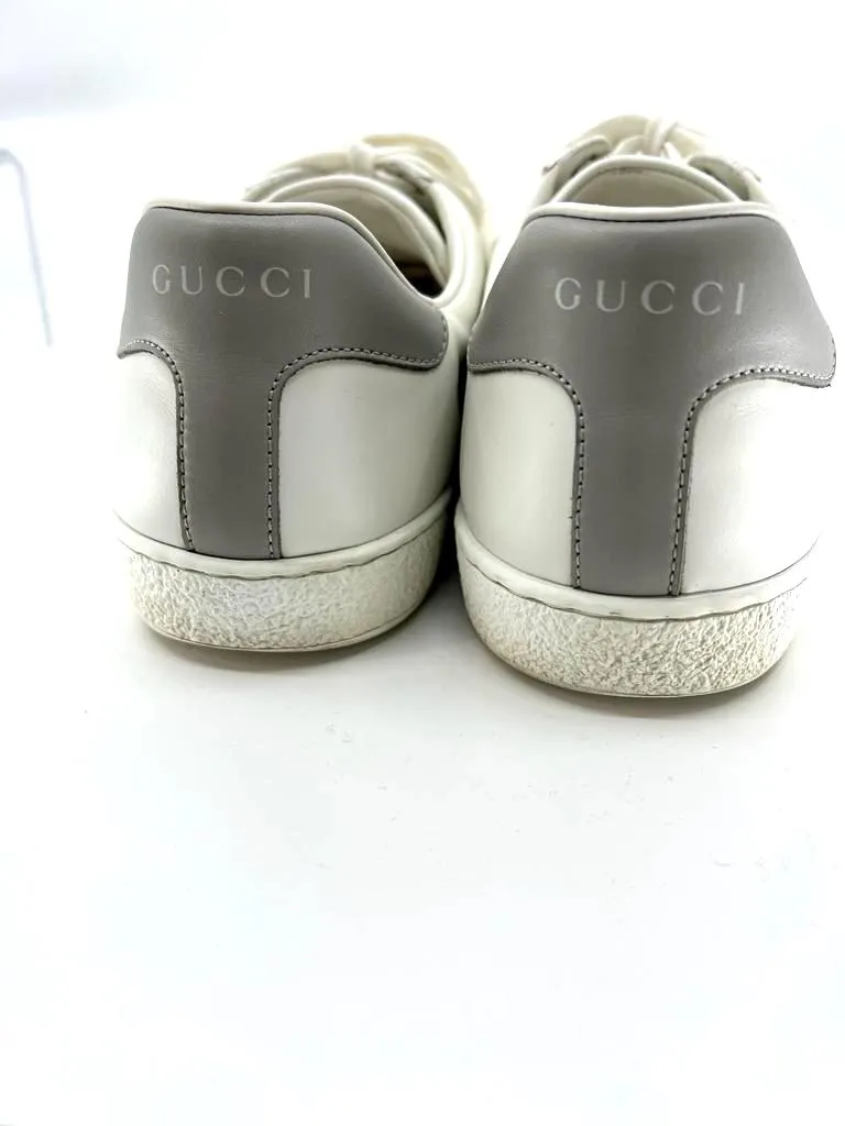 GUCCI PERFORATED INTERLOCKING G LEATHER ACE LOW-TOP SNEAKERS