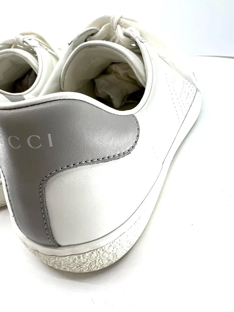 GUCCI PERFORATED INTERLOCKING G LEATHER ACE LOW-TOP SNEAKERS