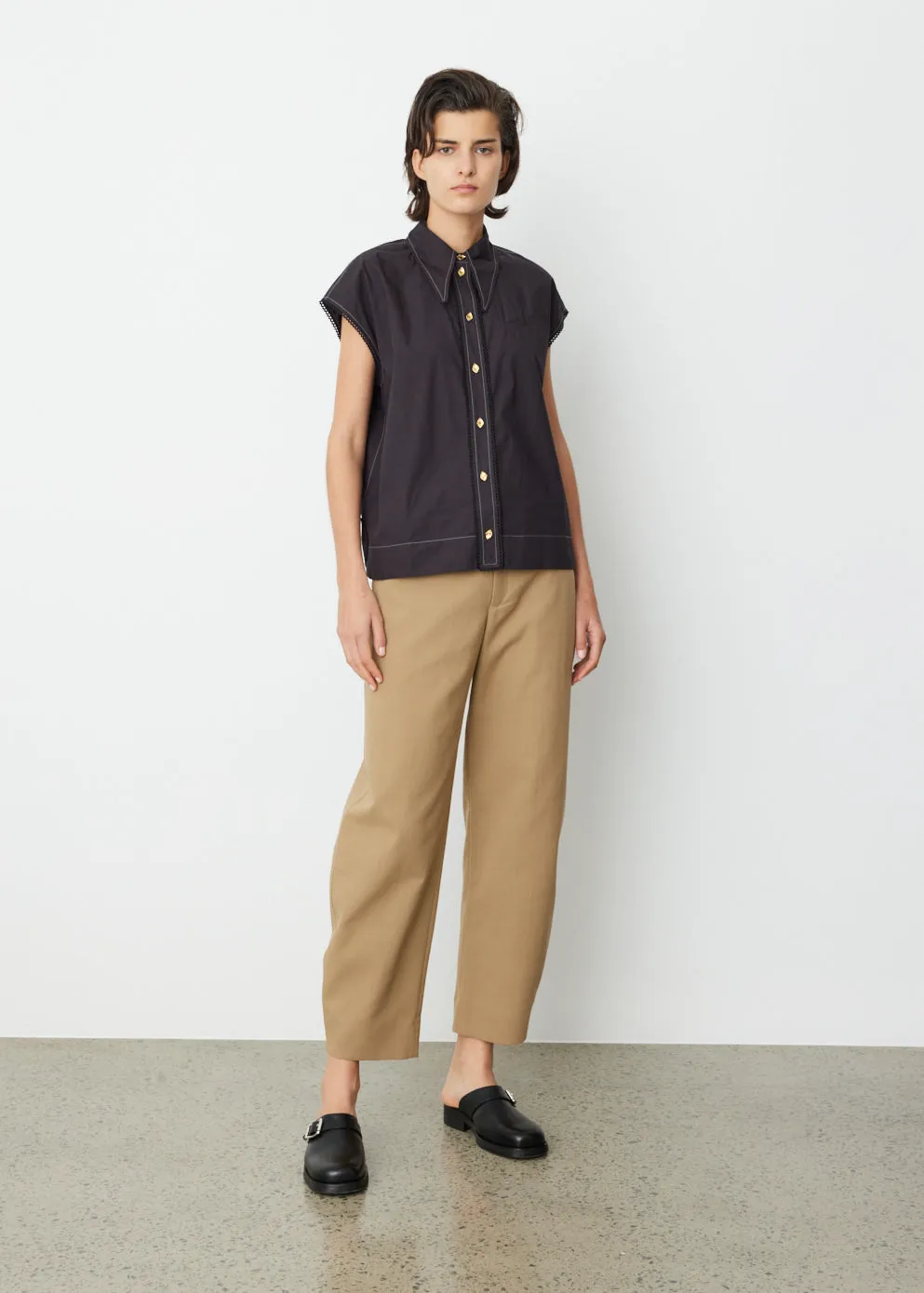 Sleeveless Poplin Shirt