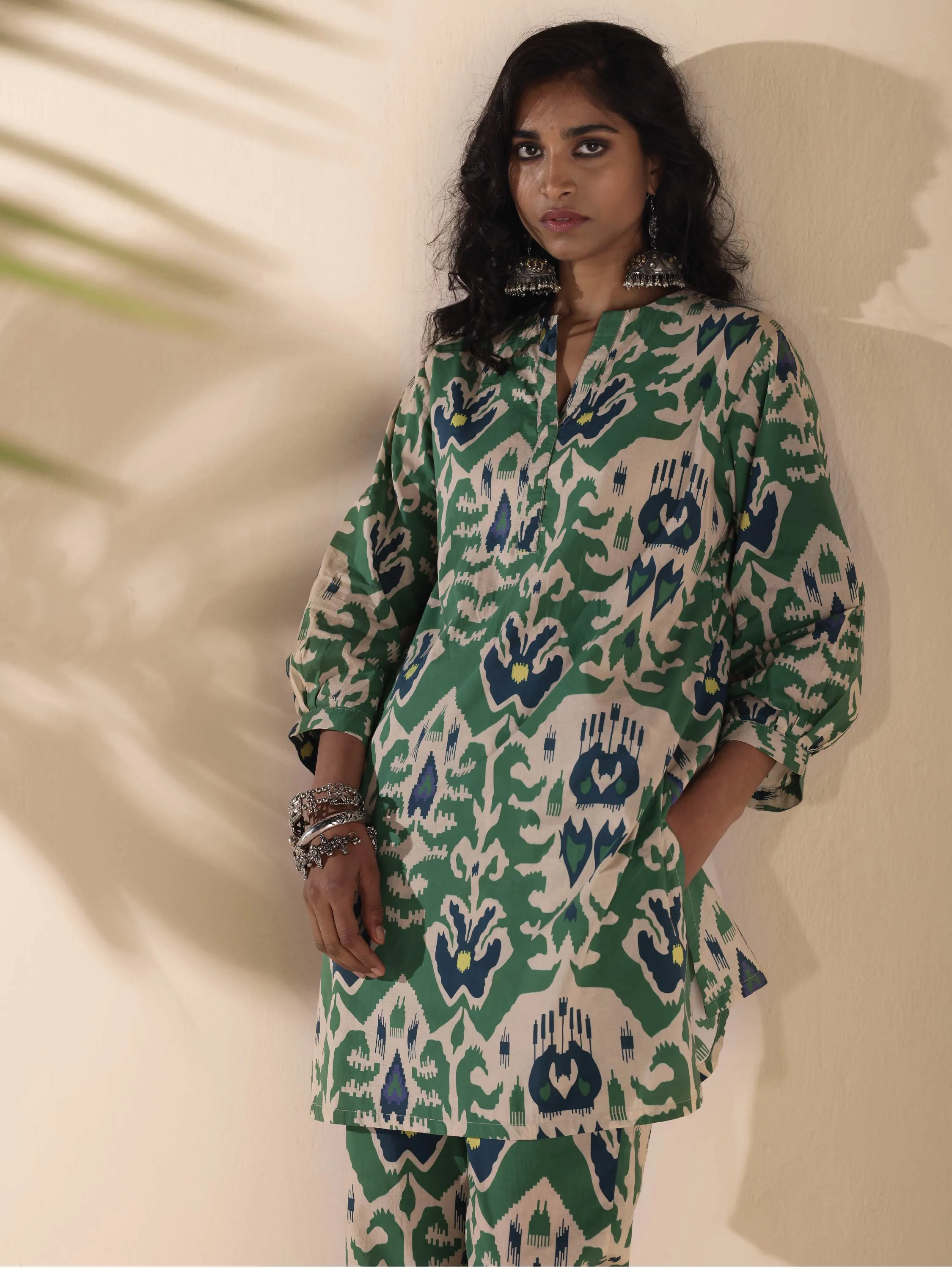 trueBrowns Green Cotton Ikat Relaxed Co-ord Set