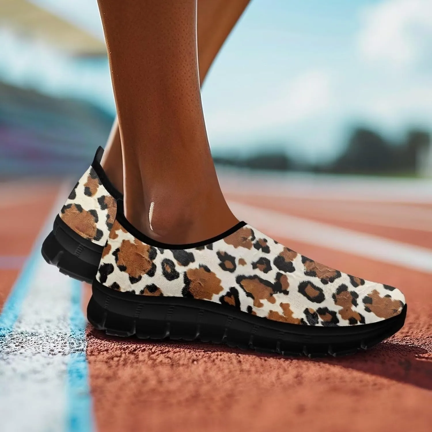 Women's Sneakers Breathable Lightweight Non Slip Walking Running Shoes Indoor Outdoor Gym Sneakers